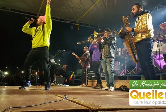 7 MIL PERSONAS CELEBRARON EL ANIVERSARIO 241 DE QUEILEN