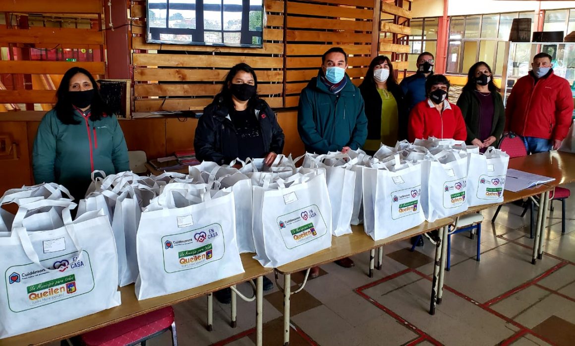 25 MILLONES DE PESOS ENTREGÓ LA MUNICIPALIDAD DE QUEILEN A SUS ESTUDIANTES