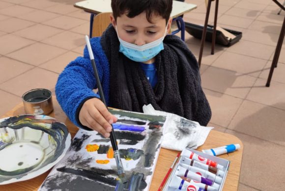 Inició primer taller de pintura para niños en Queilen Inició primer taller de pintura para niños en Queilen