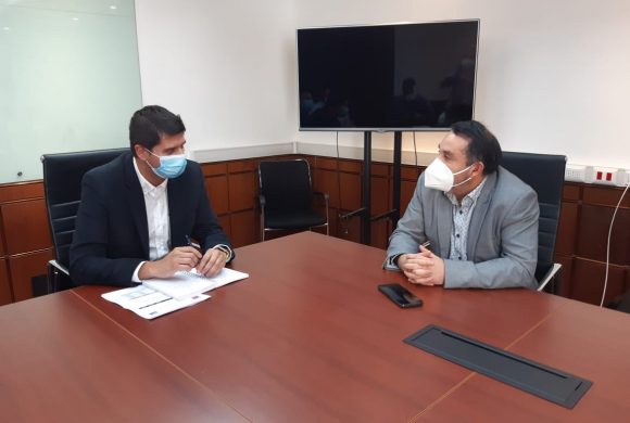 Alcalde de Queilen se reunió con nuevo Subsecretario de Transportes, Cristóbal Pineda Alcalde de Queilen se reunió con nuevo Subsecretario de Transportes, Cristóbal Pineda